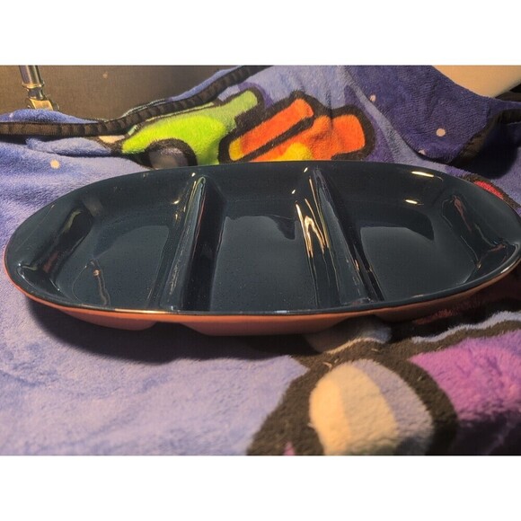 Rare Over And Back Divided Dish - Picture 5 of 5